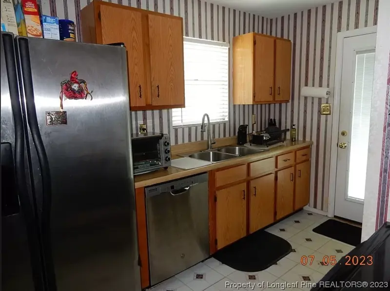Kitchen before renovation